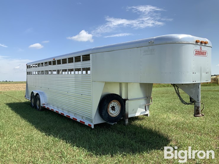 1995-sooner-t/a-livestock-trailer-image-3