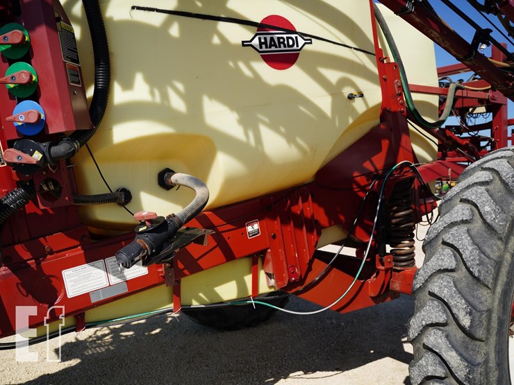 hardi-commander-1500-image-23