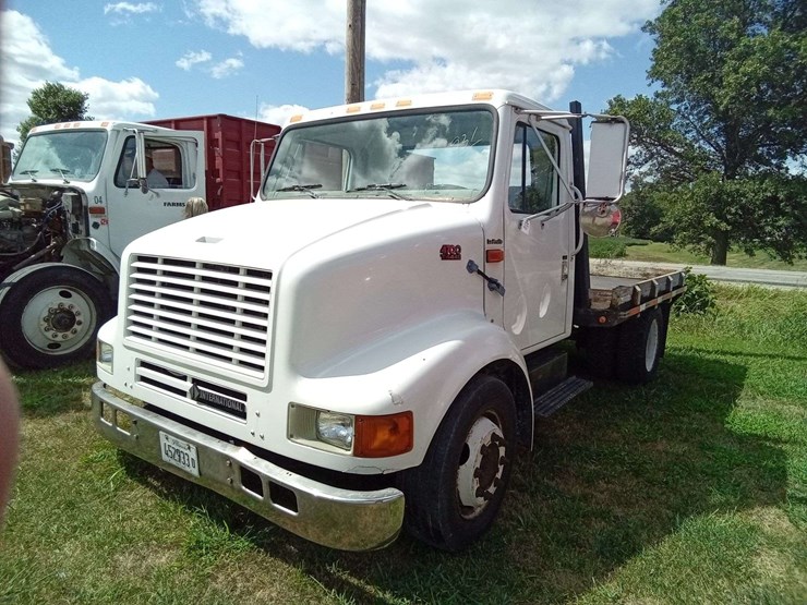 2000-international-4700-image-2