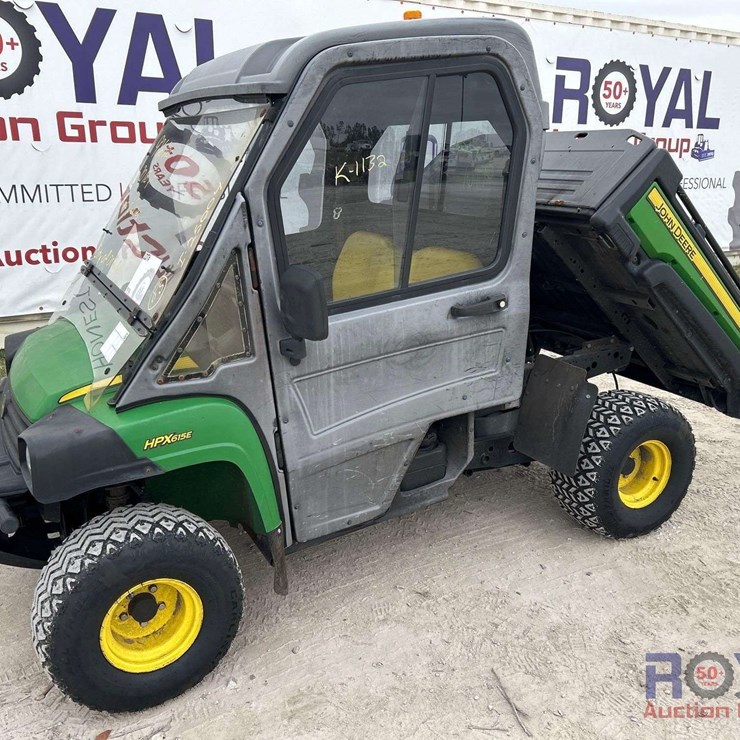 2017 JOHN DEERE GATOR