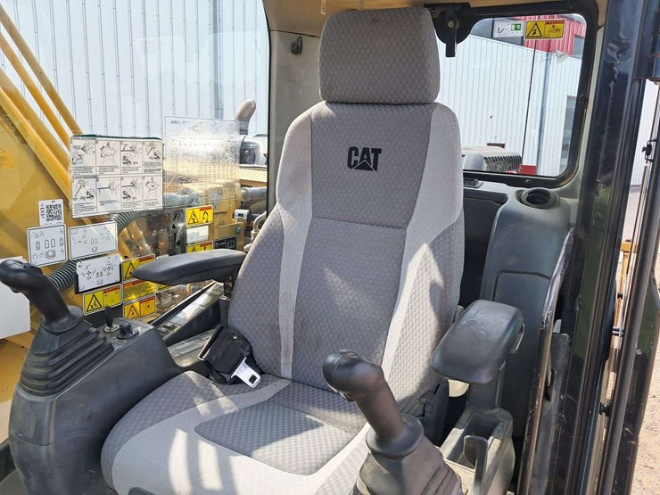 2011-caterpillar-320dl-image-22