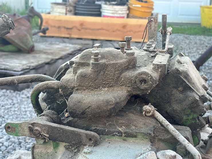 john-deere-4-cylinder-pony-motor-image-20