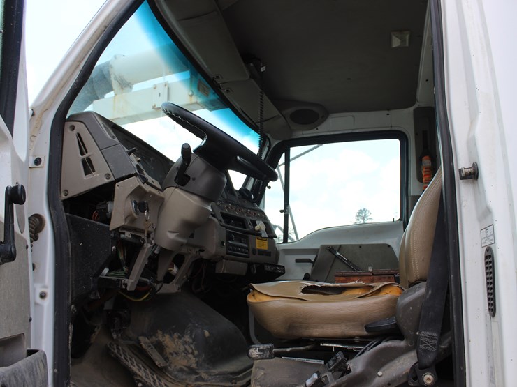 2004-vactor-2100-image-20