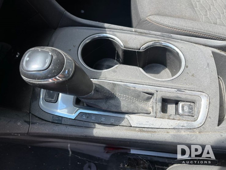 2018-chevrolet-equinox-lt-image-51