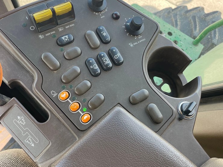 2002-john-deere-9550-image-73