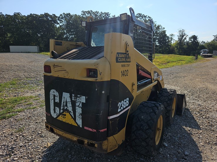 2004-caterpillar-236b-image-8
