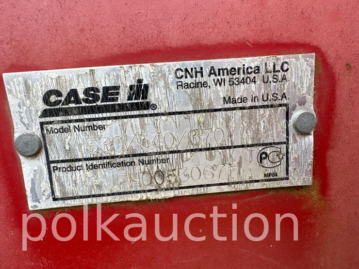 case-ih-330-image-14