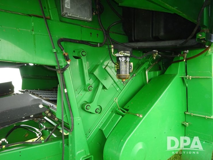 2001-john-deere-9550-image-75