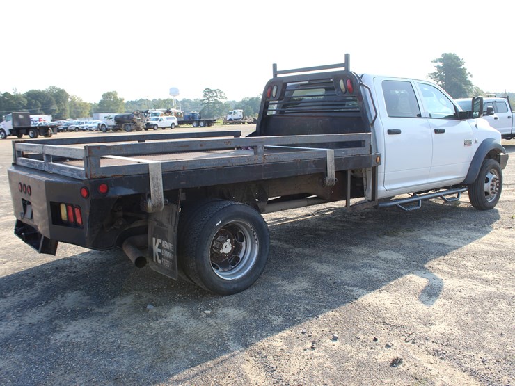 2012-dodge-ram-4500-image-4