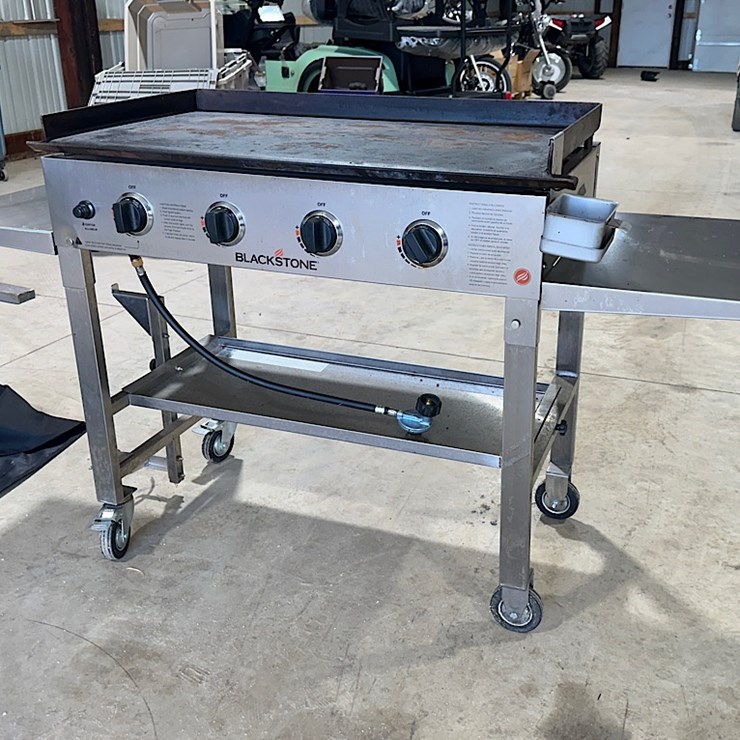 BLACKSTONE 36" FLATTOP GRILL