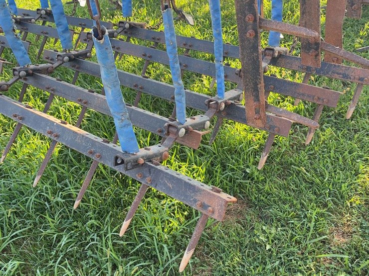 sunflower-6432-36ft-finishing-tool,-beater-bar,-5-bar-harrow,-used-this-spring-image-11