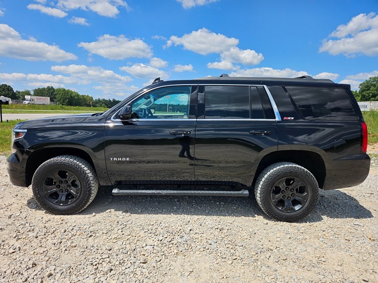 2018-chevrolet-tahoe-image-6