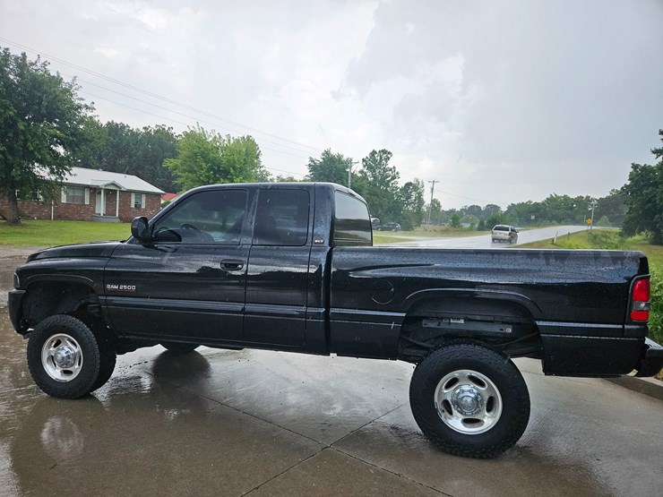 #18968-•-2002-dodge-ram-2500-pickup-truck-image-52