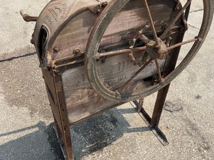 john-deere-corn-sheller-image-5