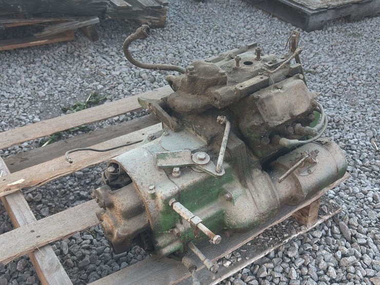 john-deere-4-cylinder-pony-motor-image-5
