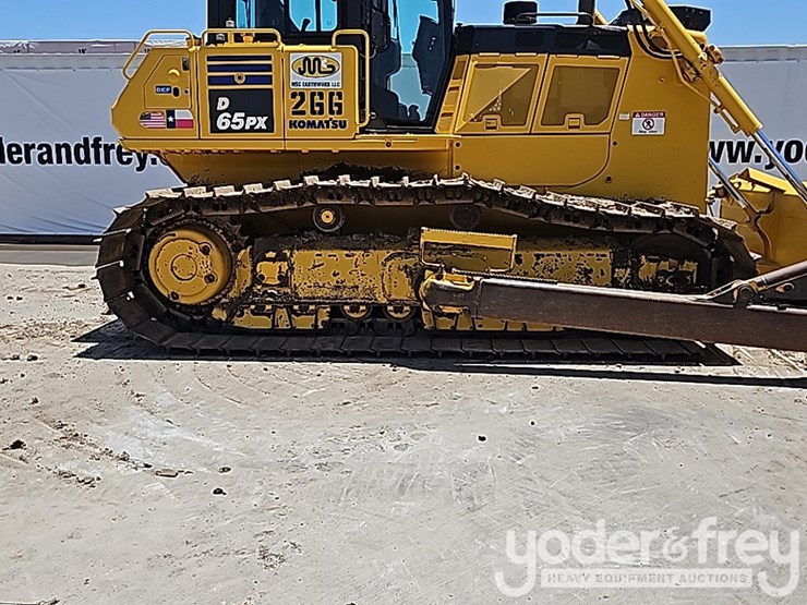 2021-komatsu-d65px-18-image-14