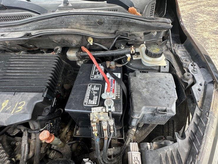 #22813-•-2012-mazda-2-image-56