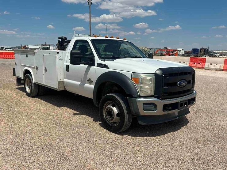 2015-ford-f450-image-2