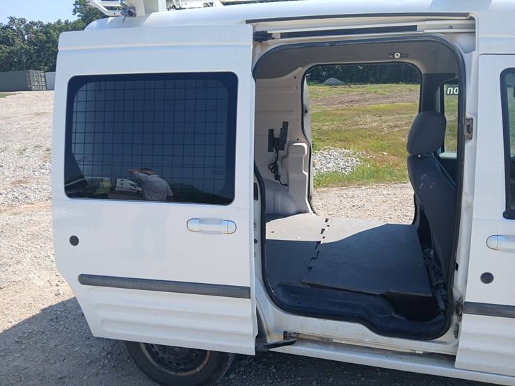 2012-ford-transit-connect-image-49