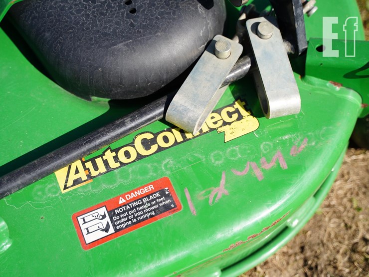 2012-john-deere-72d-image-4