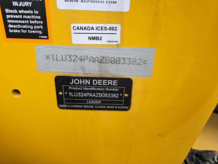 #17574-•-2024-deere-324-wheel-loader-image-56