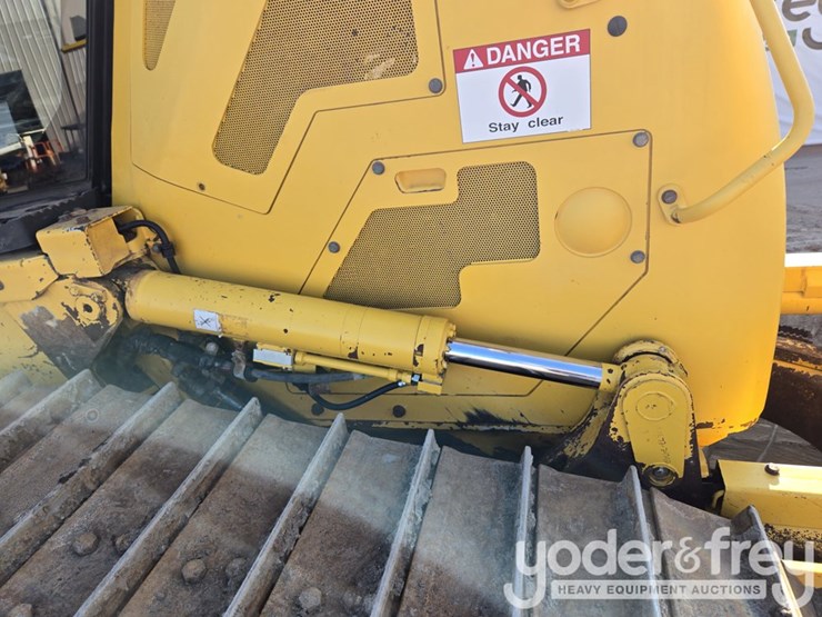 2023-komatsu-d61pxi-24-image-39