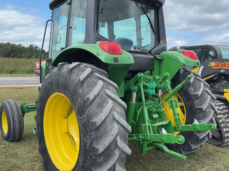 john-deere-6420-tractor,-2wd,-4,241-hours,-2-remotes,-540pto-image-8