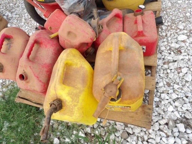 fuel-cans-image-1