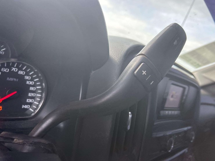 2014-chevrolet-silverado-1500-image-17