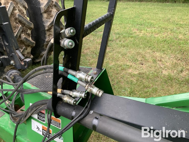 unverferth-gc8250-grain-cart-image-11