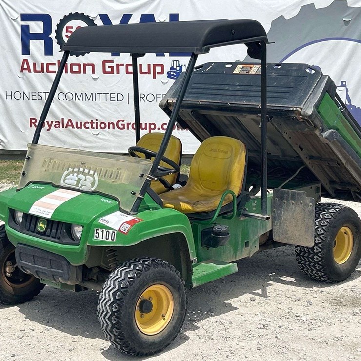 2017 JOHN DEERE GATOR