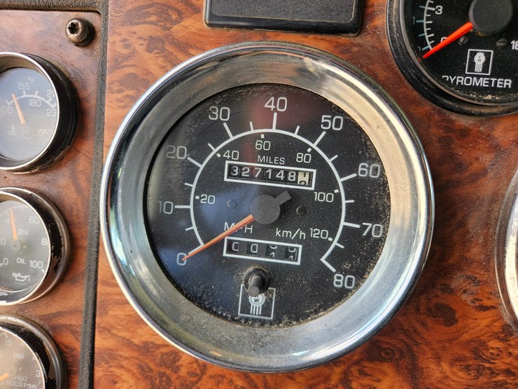 2000-kenworth-w900-image-69