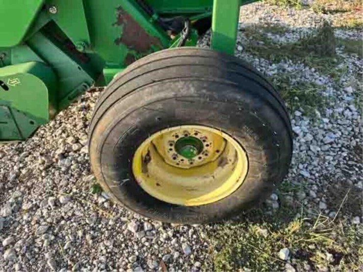 john-deere-567-image-9