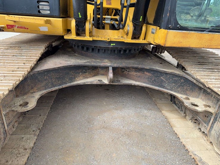 2013-caterpillar-329el-image-37