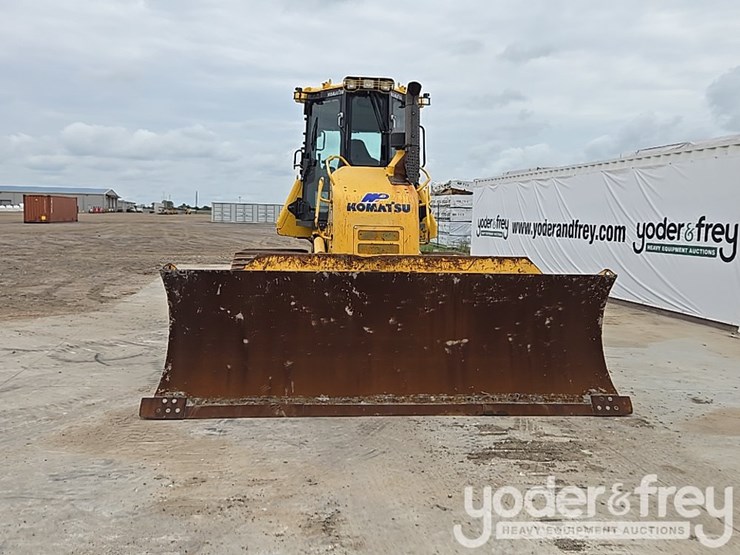 2020-komatsu-d61px-24-image-8