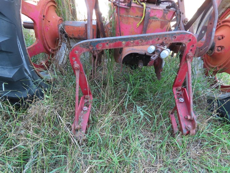 1943-farmall-m-tractor-image-6