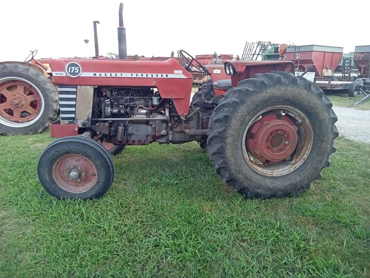 massey-ferguson-175-image-7