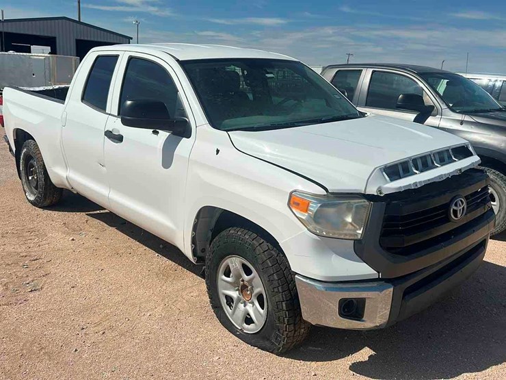 2017-toyota-tundra-image-2