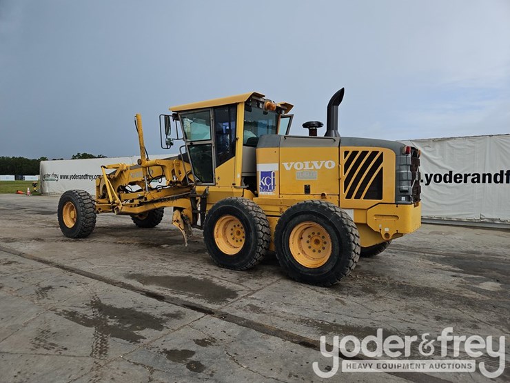 2005-volvo-g930-image-4