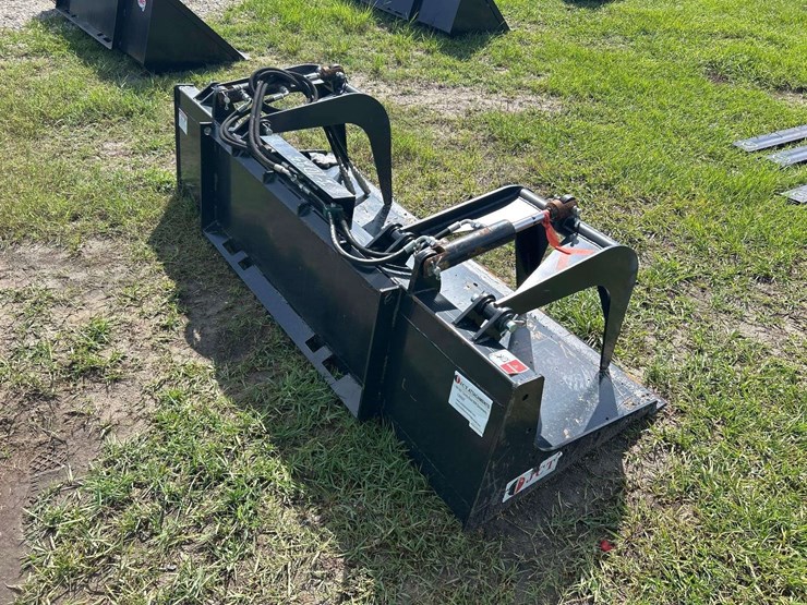 2025-84in-dual-cylinder-grapple-bucket-skid-steer-attachment-image-3