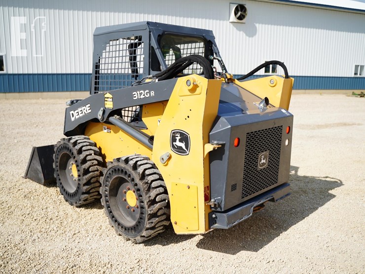 2018-deere-312gr-image-18