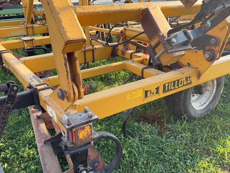 landoll-tilloll-876,-35ft,-3-bar-harrow-with-beater,-walking-tandem,-updated-reel-savers-image-15