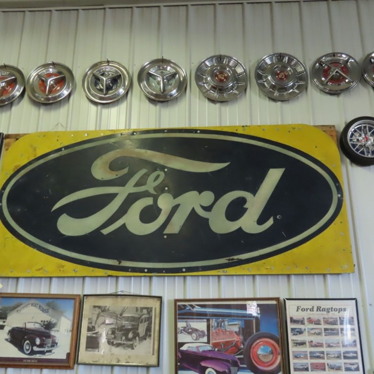 Vintage Ford Sign