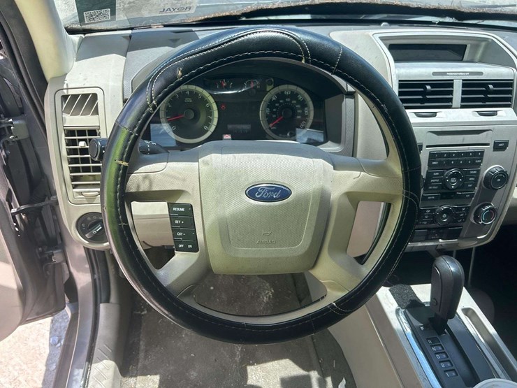 2008-ford-escape-xlt-image-10