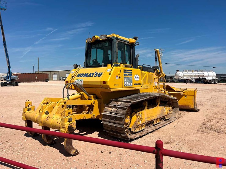 2018-komatsu-d65wx-18-image-6
