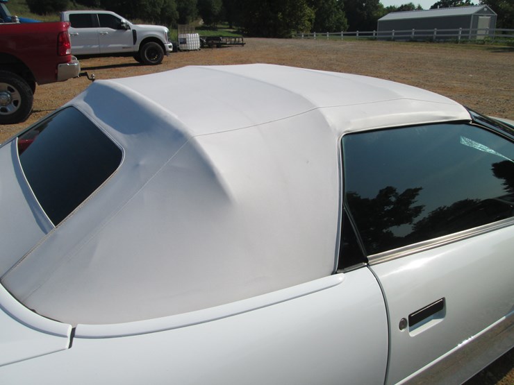 #20-•-#26800-•-1995-chevrolet-camaro-convertible-2g1fp32pxs2140553-image-10