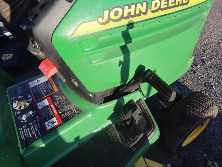 john-deere-345-image-16