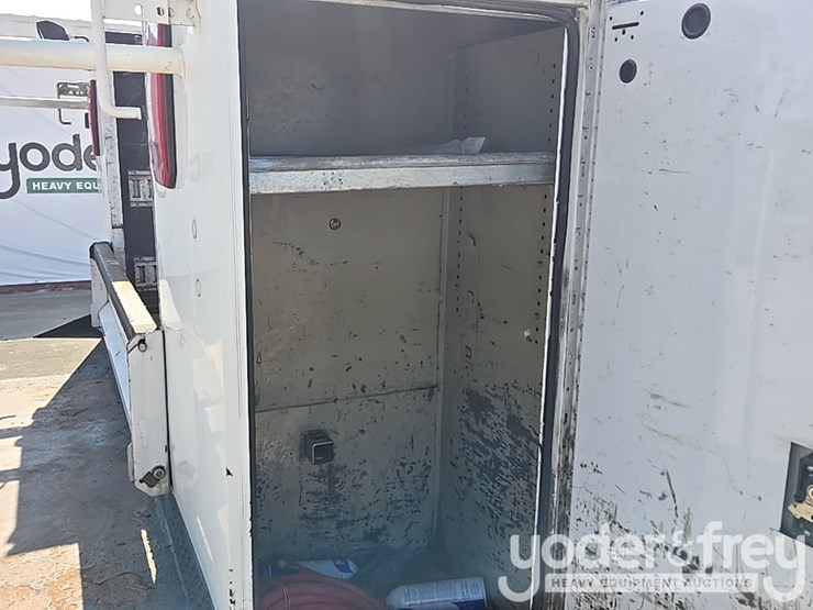 2019-ford-f550-xl-image-47