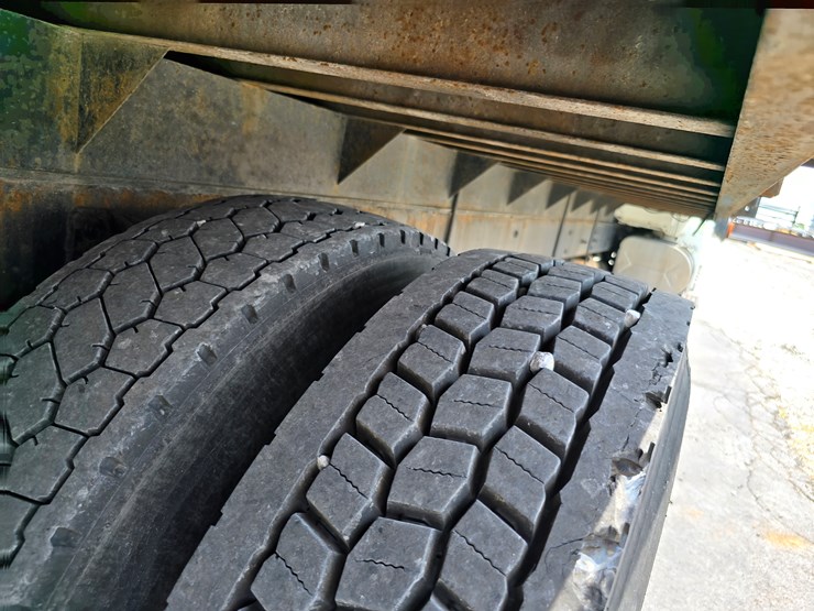 2012-international-durastar-4300-image-90