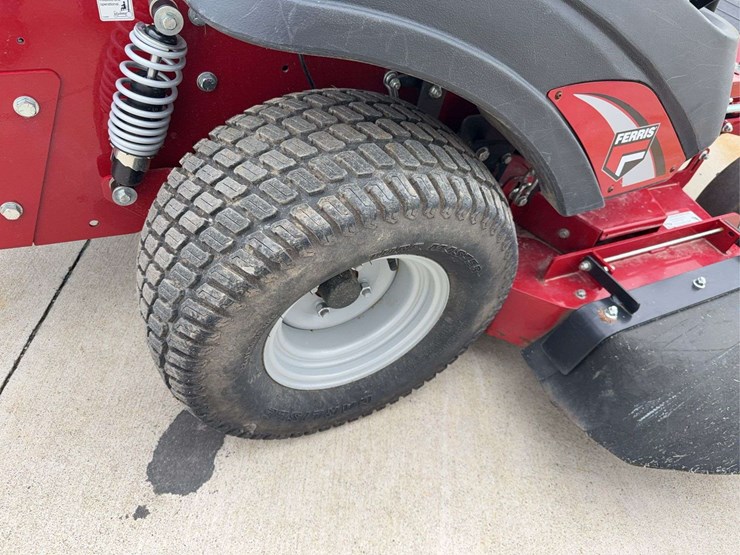 2018-ferris-isx-600-zero-turn-mower-image-9
